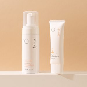 Daily Essential Sunscreen & Cleanser Duo Kit